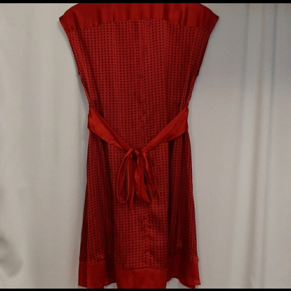 Bebe Satin Dress - Picture 4 of 6